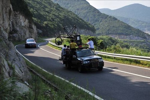 海岩：享受跨界人生