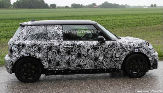 或明年下半年登场 新mini Cooper谍照首曝