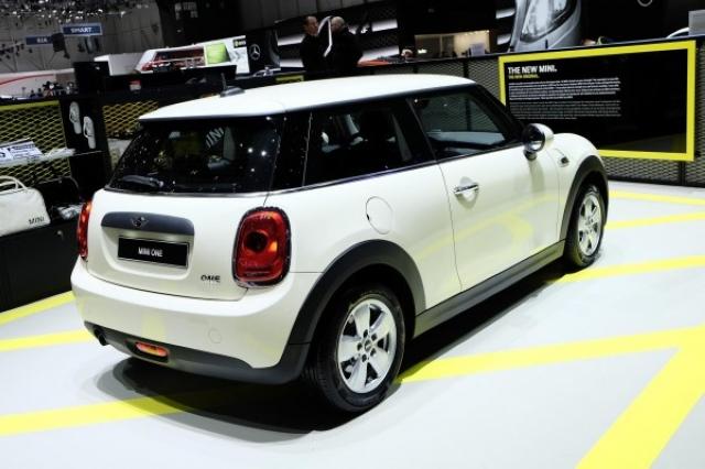 动力方面, 全新 mini one 车型搭载了一台1.