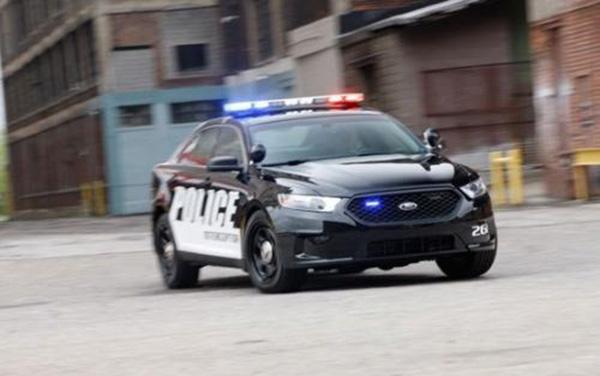 福特申请无人驾驶警车专利 机器人警察将走入生活？