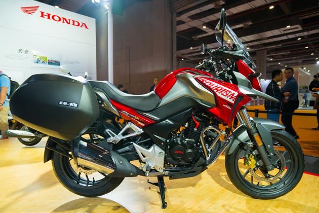 上海国际摩展Honda发布新款电动车