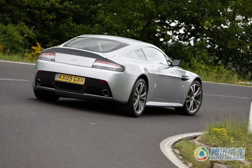 ��˹��������V12 VantageԼ122.94�� ����ǧ̨
