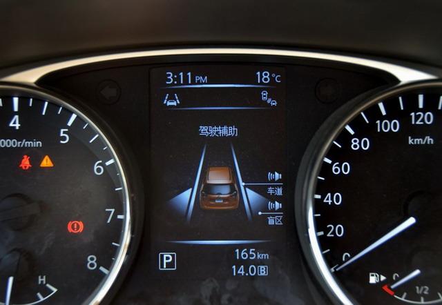 全新奇骏对比CR-V 实力派SUV冤家再聚首