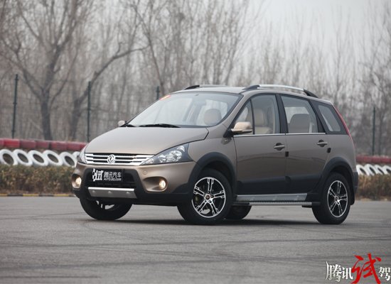 腾讯场地评测东风景逸SUV 性能说得过去
