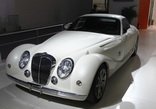 המלכה מחיר Mitsuoka