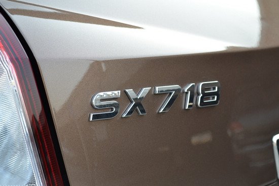 　          10万超值自主SUV之争  英伦SX7对比比亚迪S6