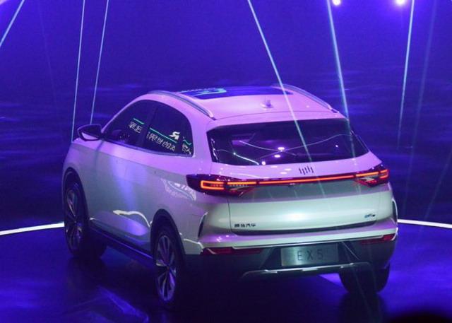 威马首款纯电动SUV车型 EX5正式亮相