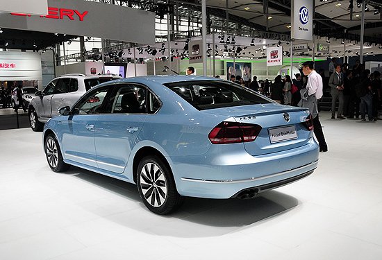 [新车上市]帕萨特蓝驱版上市 售21.28万起