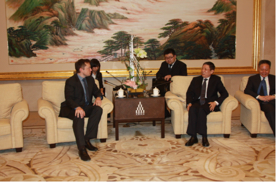 上海市市长会见特斯拉CEO马斯克 将强化合作