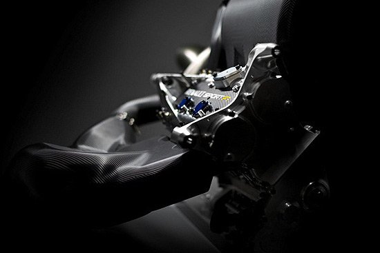 雷诺发布全新F1引擎系统 电控涡轮提升性能