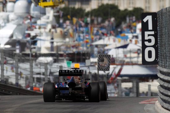 F1摩纳哥站维特尔所向披靡 夺赛季第五冠