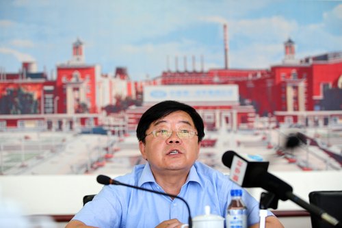 徐建一:"红旗"是整个民族汽车工业的品牌