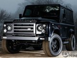 Figura recorrido por la edición limitada del Land Rover Defender