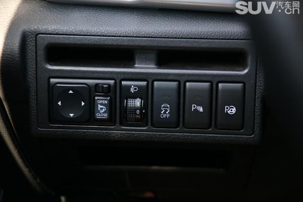 磕马路牙子? 十万左右高离地间隙SUV