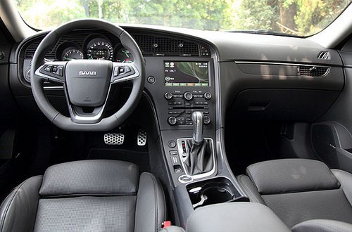 劲力成型 试驾体验新萨博9-5 Aero 2.0T