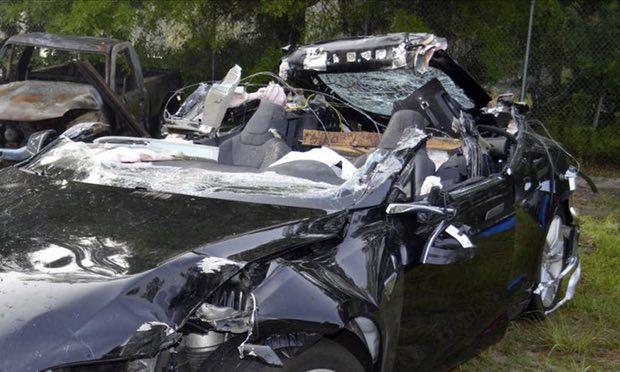 特斯拉被质疑：车祸过错总在车主 关键数据泄露给媒体