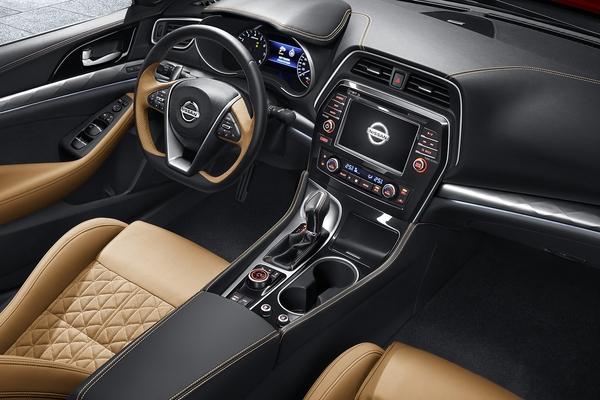 东风日产三记重拳出击北京车展