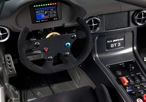 约售291.2万 奔驰SLS AMG GT3海外上市