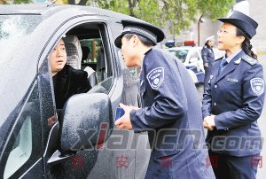 西安严查无标车：21辆车各罚100元记3分