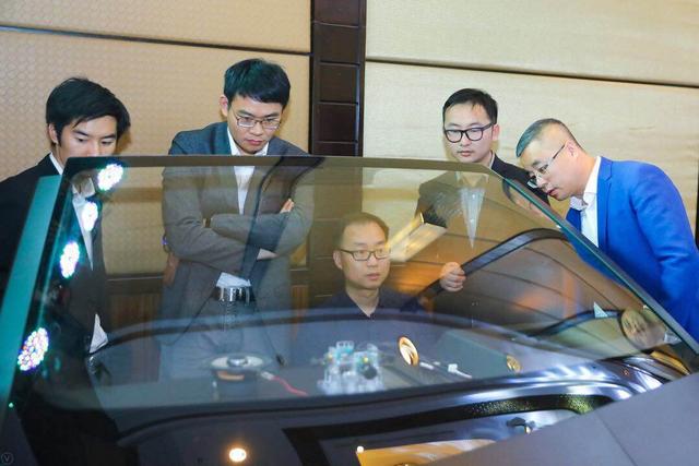 2018航盛产品技术展暨高峰论坛——智能·网联·共筑未来