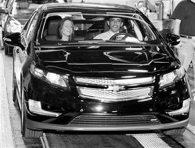 通用开卖电动车 奥巴马厂房试驾volt