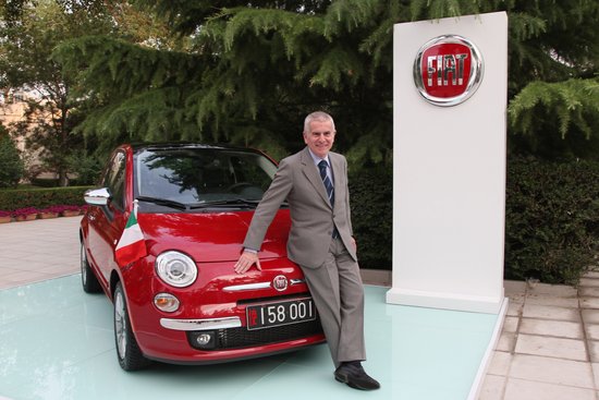 新菲亚特500将成为意大利驻华大使的座驾