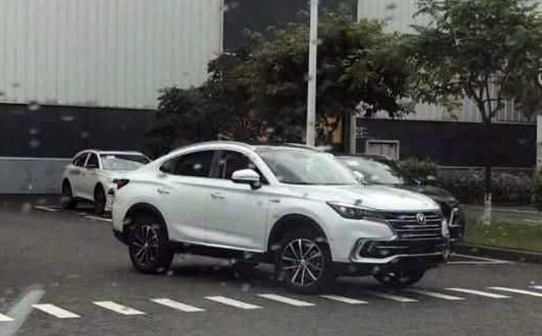 最新自主品牌SUV来袭 “黑科技”功能值得关注