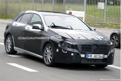 明年年底海外上市 曝新奔驰A级量产版谍照