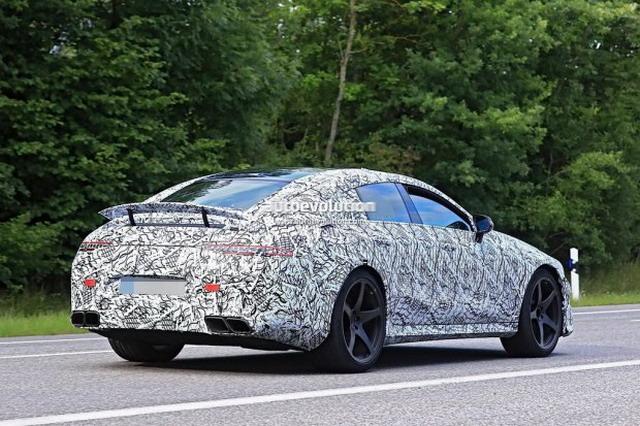 AMG GT Concept量产版谍照 竞争Panamera