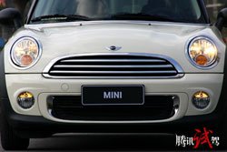 MINI ONEص Լ2011MINI