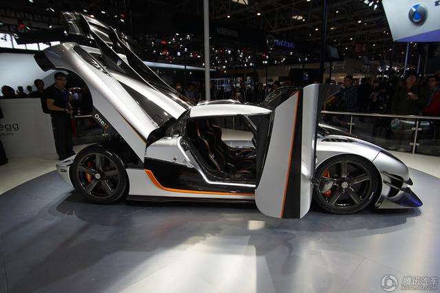 售价1亿元!北京车展十大豪车盘点