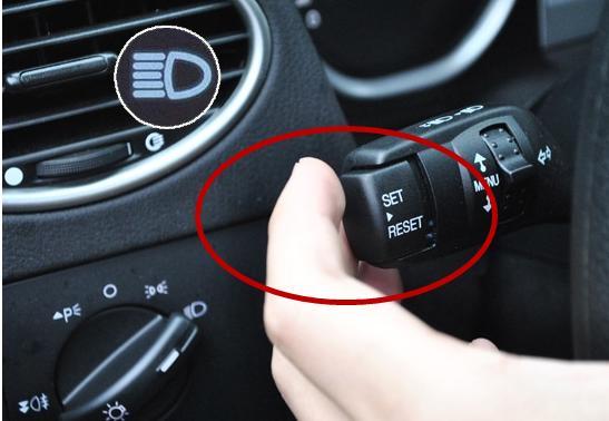 如果你开车时误按这4个键 究竟会发生什么