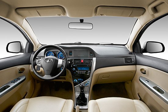 [新车上市]2013款长城C30上市 售6.45万元起