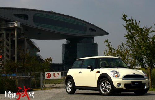 MINI ONEص Լ2011MINI