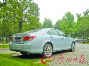 青年才俊 试驾LEXUS ES240