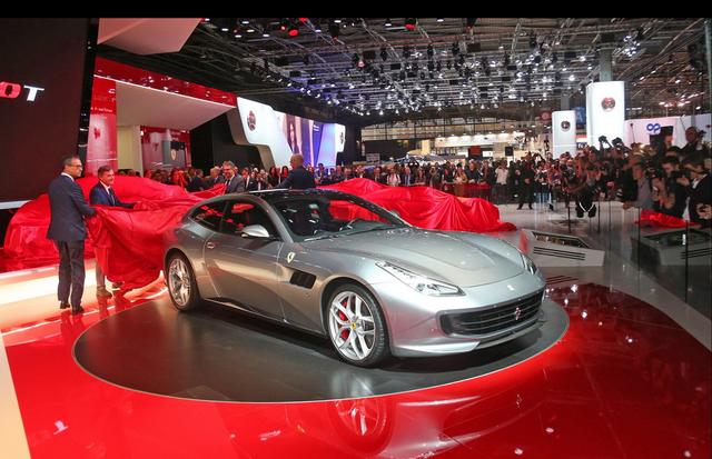 2016巴黎车展:法拉利gtc4 lusso t发布