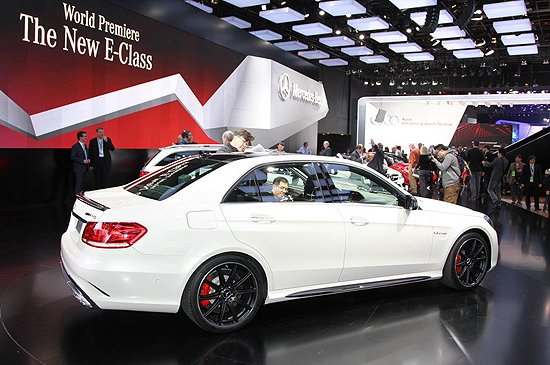 [新车解析]新一代奔驰e63 amg北美车展发布