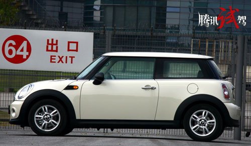 MINI ONEص Լ2011MINI