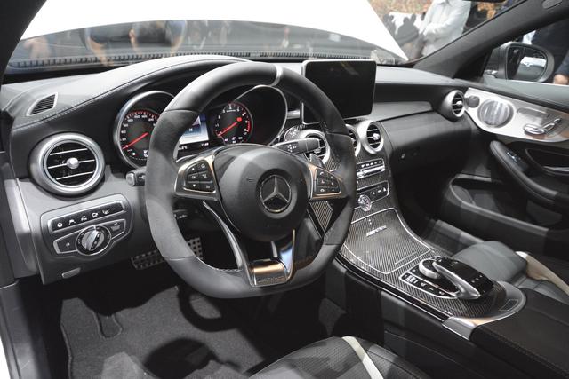 奔驰全新amg c63 coupe内饰 奔驰全新amg c63 coupe内饰