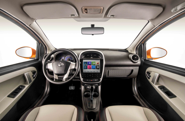 吉利2015款熊猫官图发布 3款车型上市在即