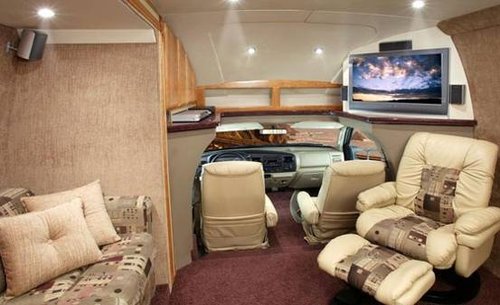 鄂尔多斯车展提前报 豪华房车篇