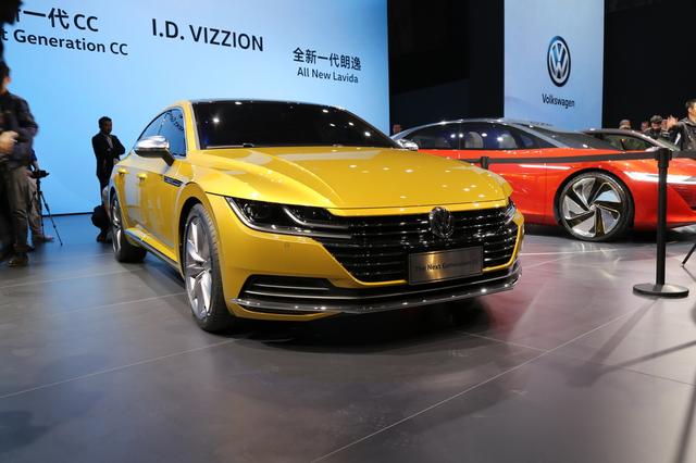 大众全新CC首发亮相 家族颜值担当