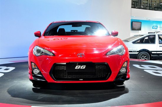 [新车解析]丰田高性能跑车GT86亮相车展