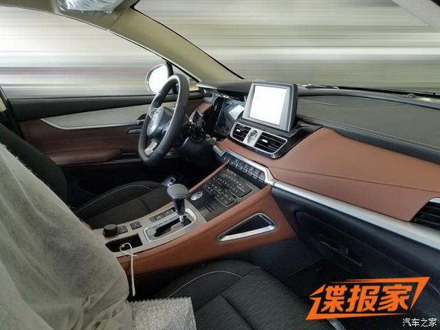 全新跨界SUV 比速T6最新谍照曝光