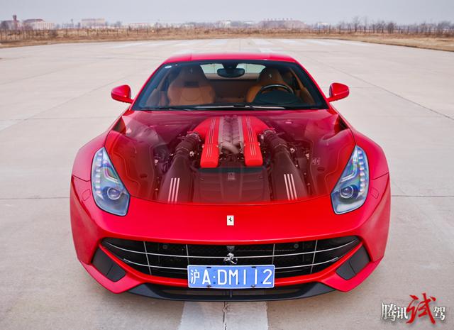 F12berlinetta_法拉利_评测中心