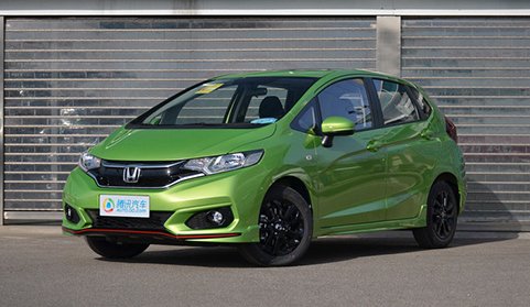 年轻人的不错之选 8万元入手合资两厢车