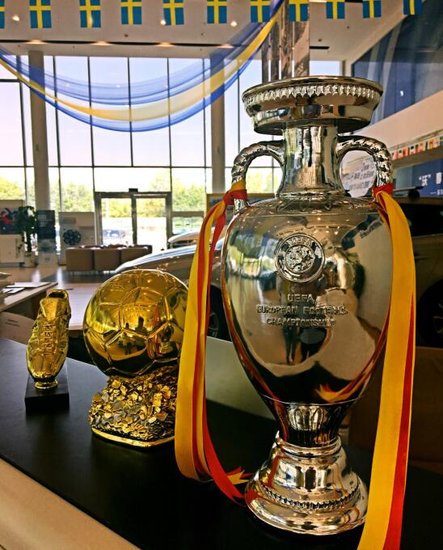 逐鹿欧洲杯 维信狂欢月--汽博会价格提前享_频