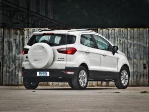 要外表还是内涵 福特翼搏对比标致2008