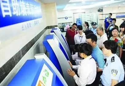 好消息!东莞可以24小时自助办证啦!不用3分钟