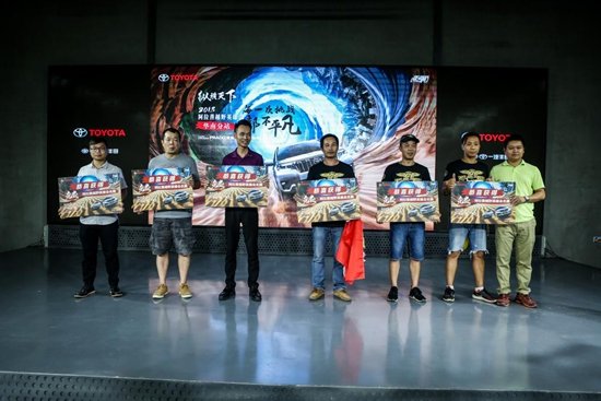 2018������ԽҰӢ�ۻỪ�Ϸ�վ��Ļ Ӣ�ۻ����ʵ��������